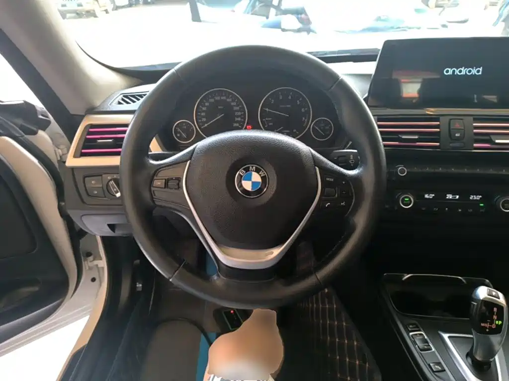 BMW 3 Series GT — миниатюра 11