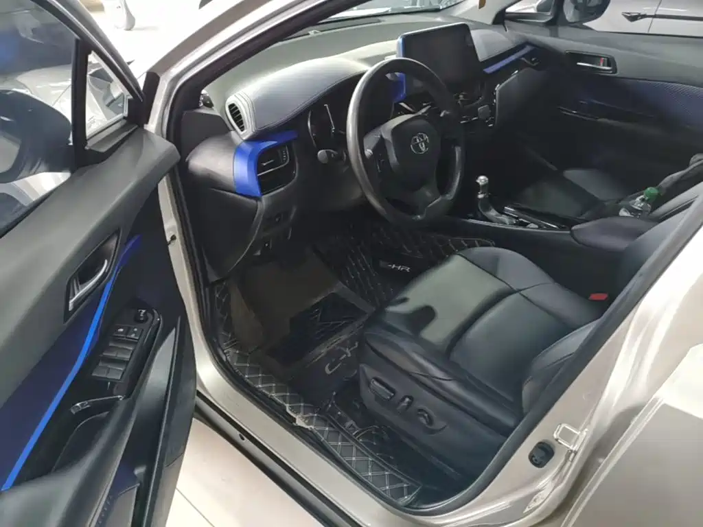 Toyota C-HR — миниатюра 16