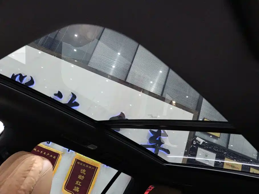 Li Auto Li ONE — миниатюра 22