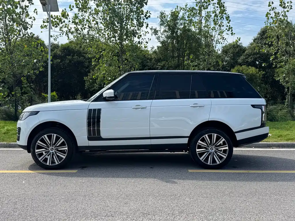 Land Rover Range Rover — миниатюра 7