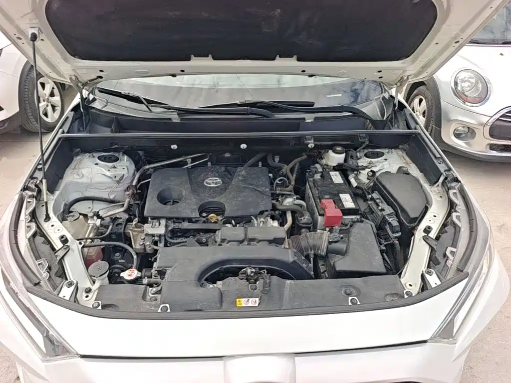 Toyota RAV4 — миниатюра 20