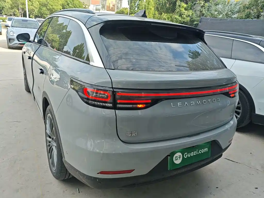 Leapmotor Leapmotor C11 — миниатюра 6