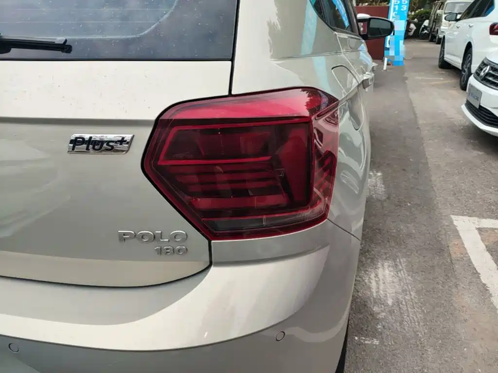 Volkswagen Polo — миниатюра 8