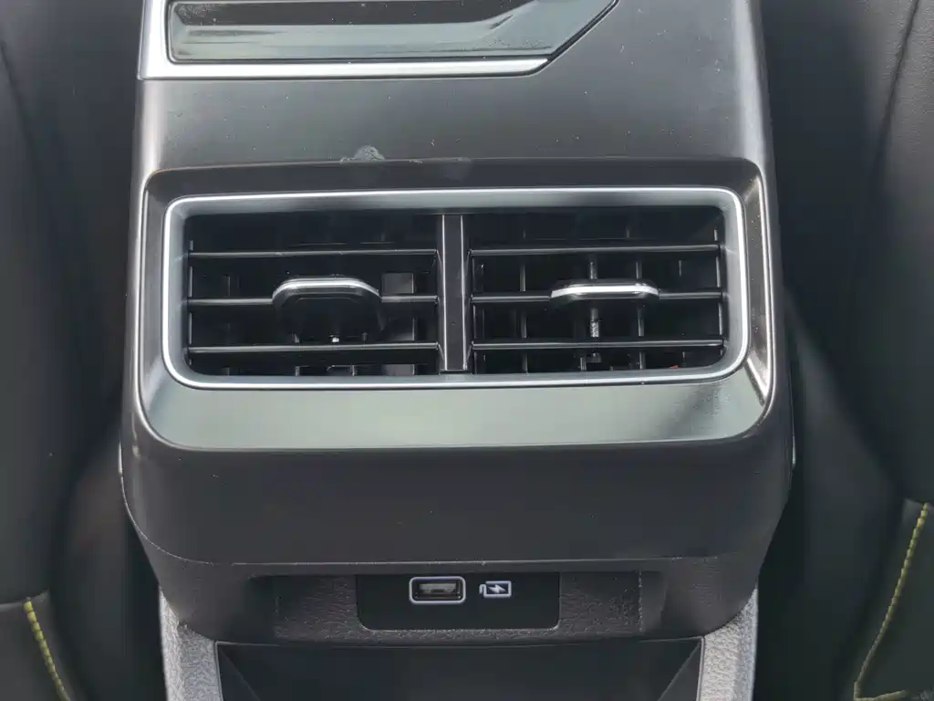 Geely Xingrui — миниатюра 13