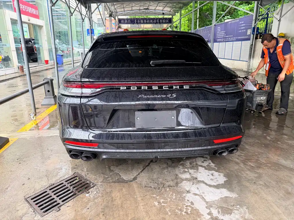 Porsche Panamera — миниатюра 7