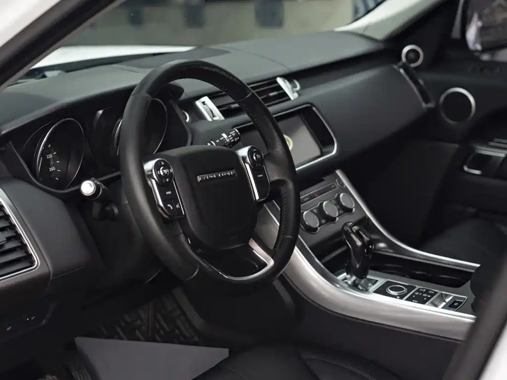 Land Rover Sport — миниатюра 4