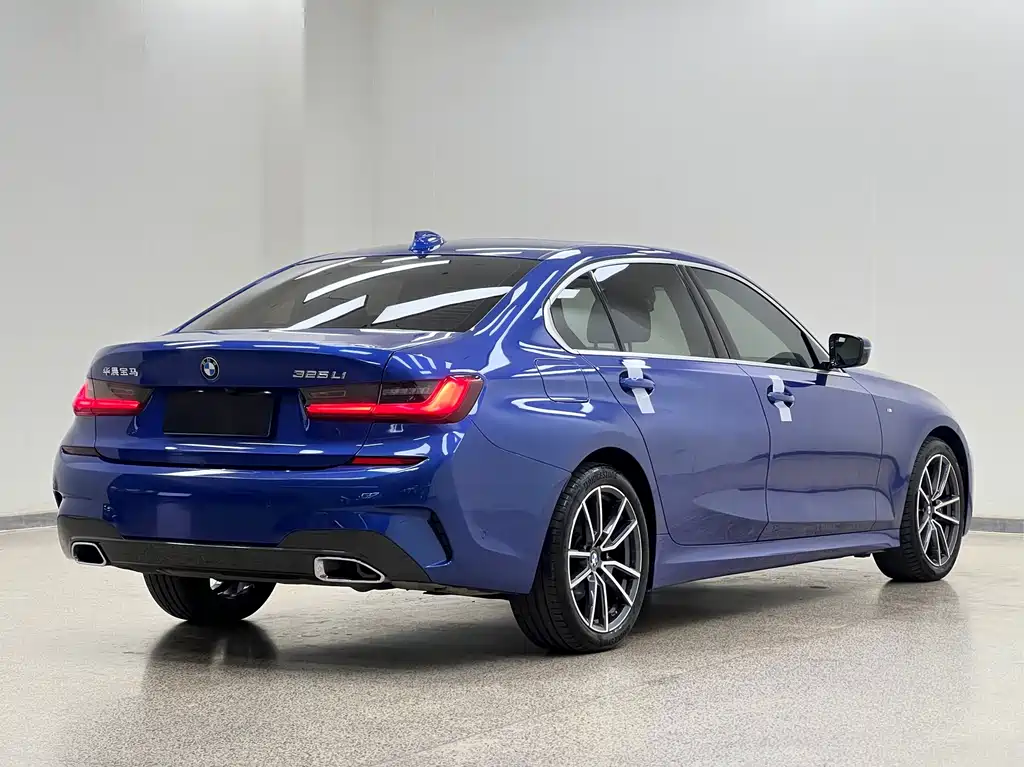 BMW 3 Series — миниатюра 7