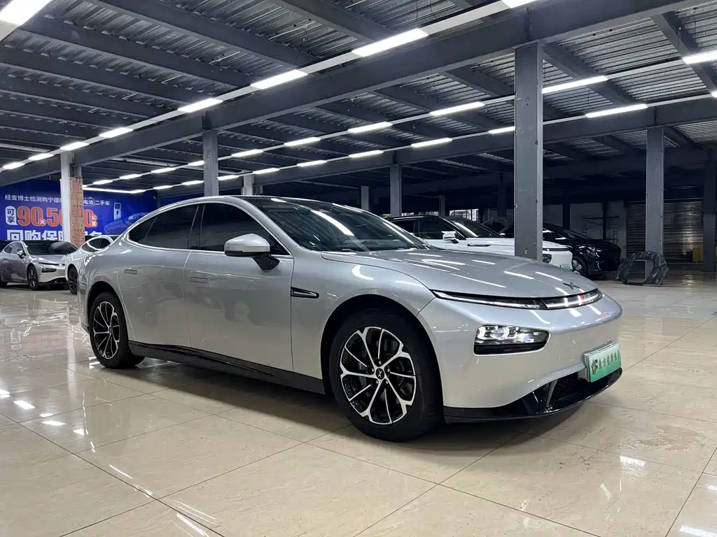 XPeng P7 — миниатюра 3
