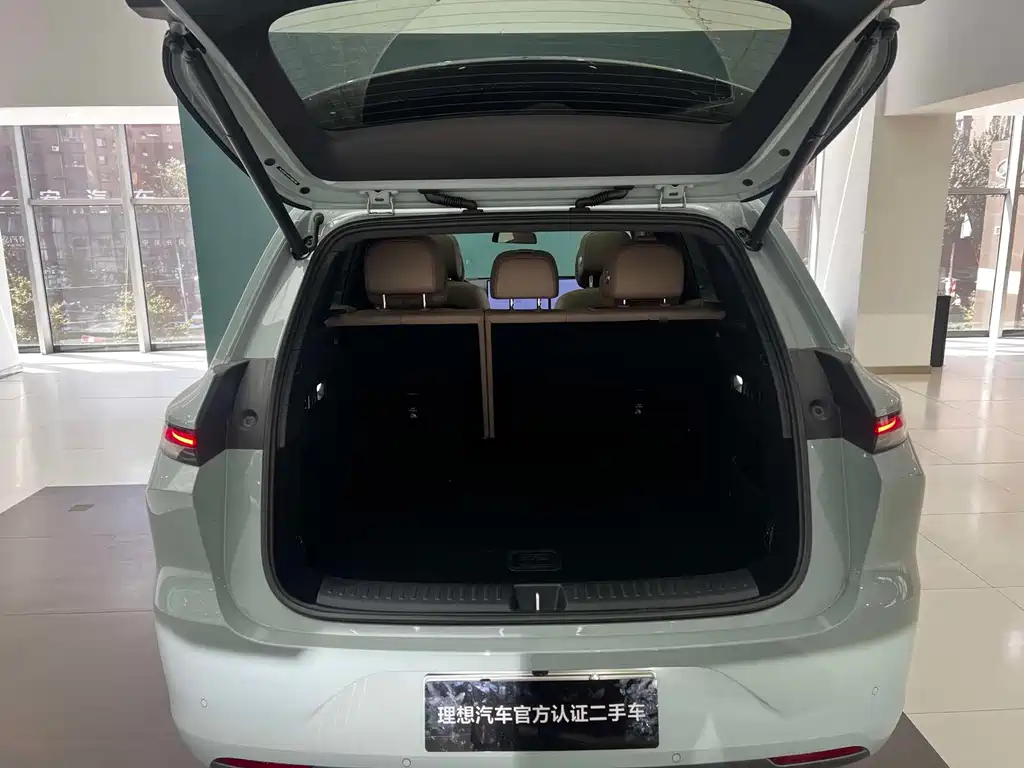Li Auto Li L6 — миниатюра 5