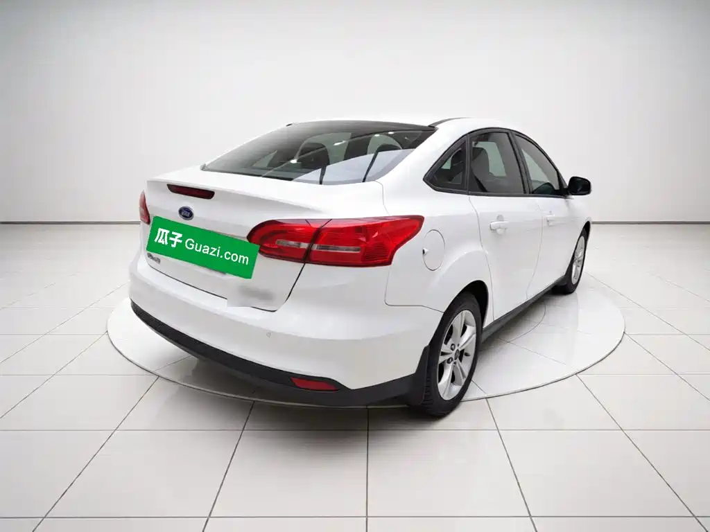 Ford Focus — миниатюра 4