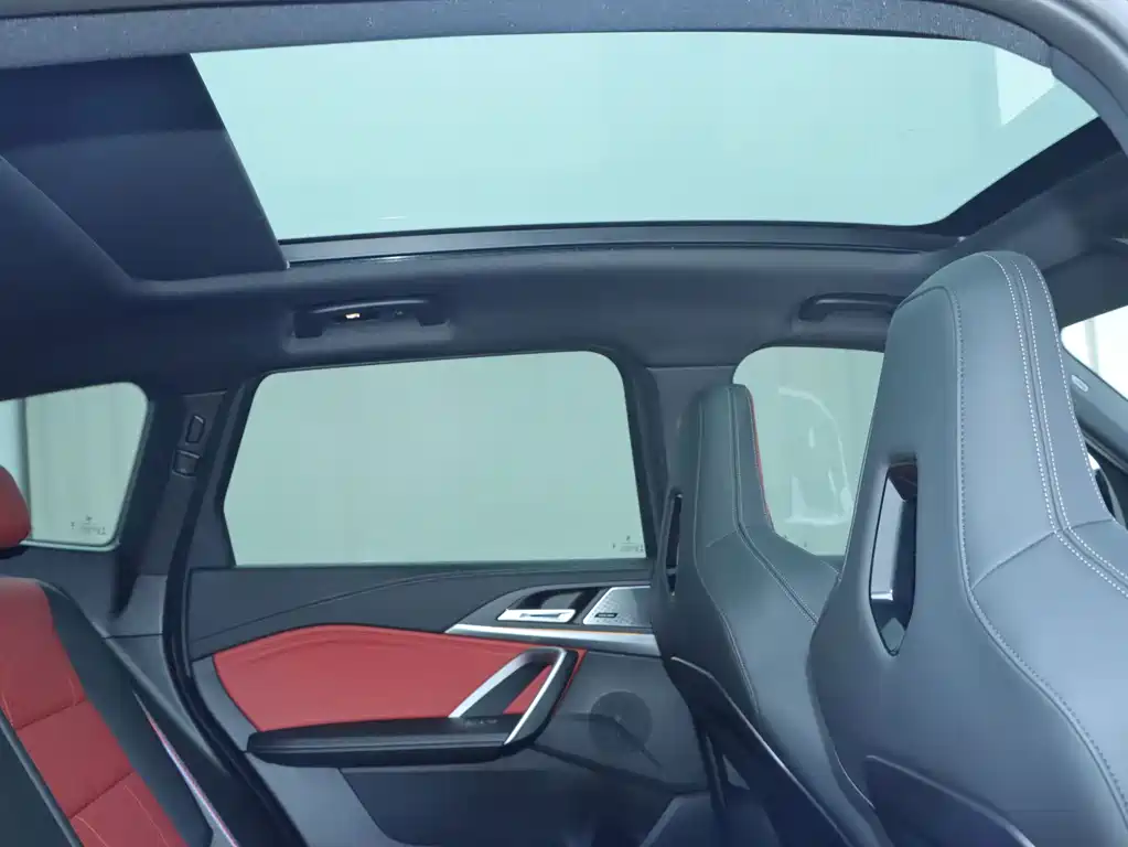 BMW X1 M35Li — миниатюра 18