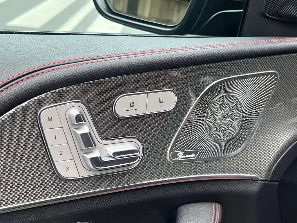 Mercedes-Benz GLE Coupe AMG — миниатюра 13