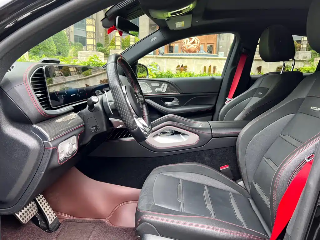 Mercedes-Benz GLE Coupe AMG — миниатюра 9