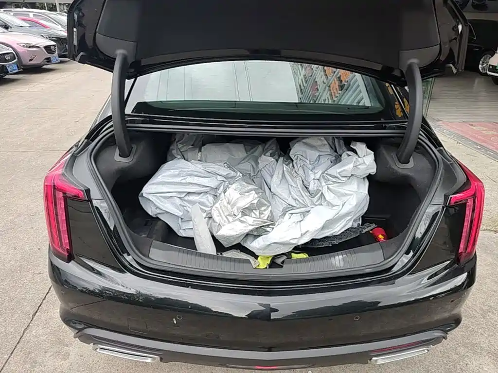 Cadillac CT5 — миниатюра 19