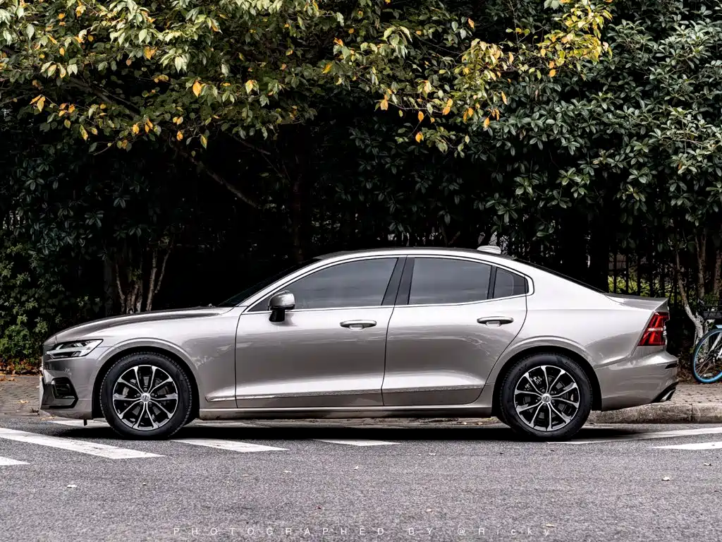 Volvo S60 — миниатюра 2