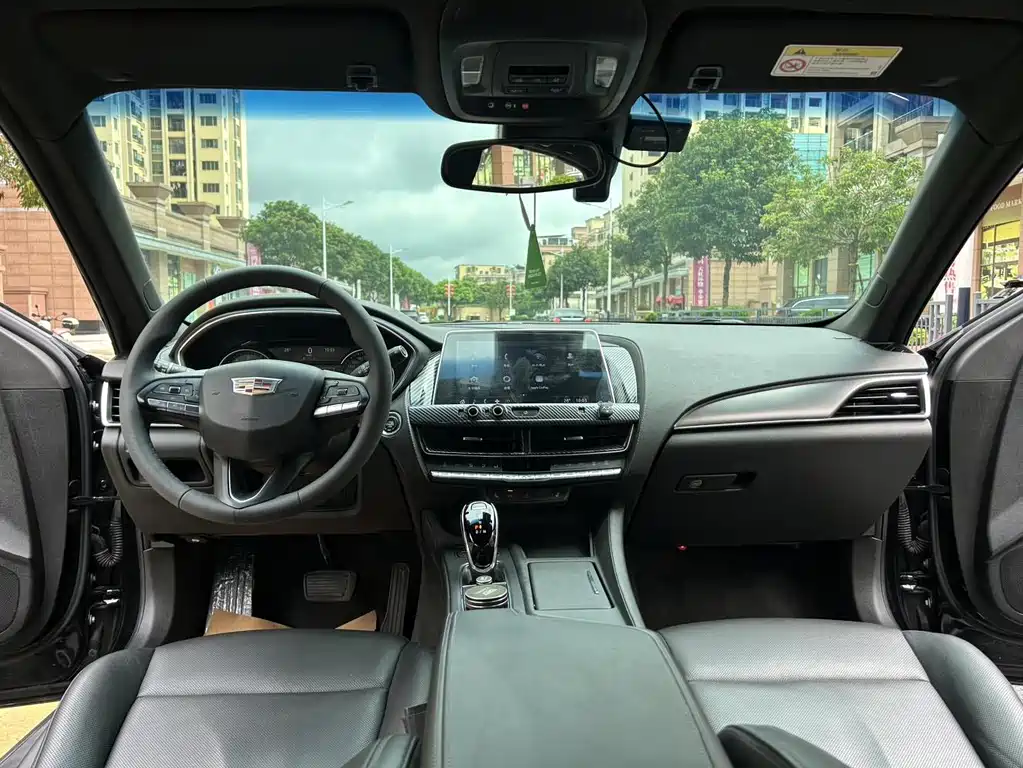 Cadillac CT6 — миниатюра 33
