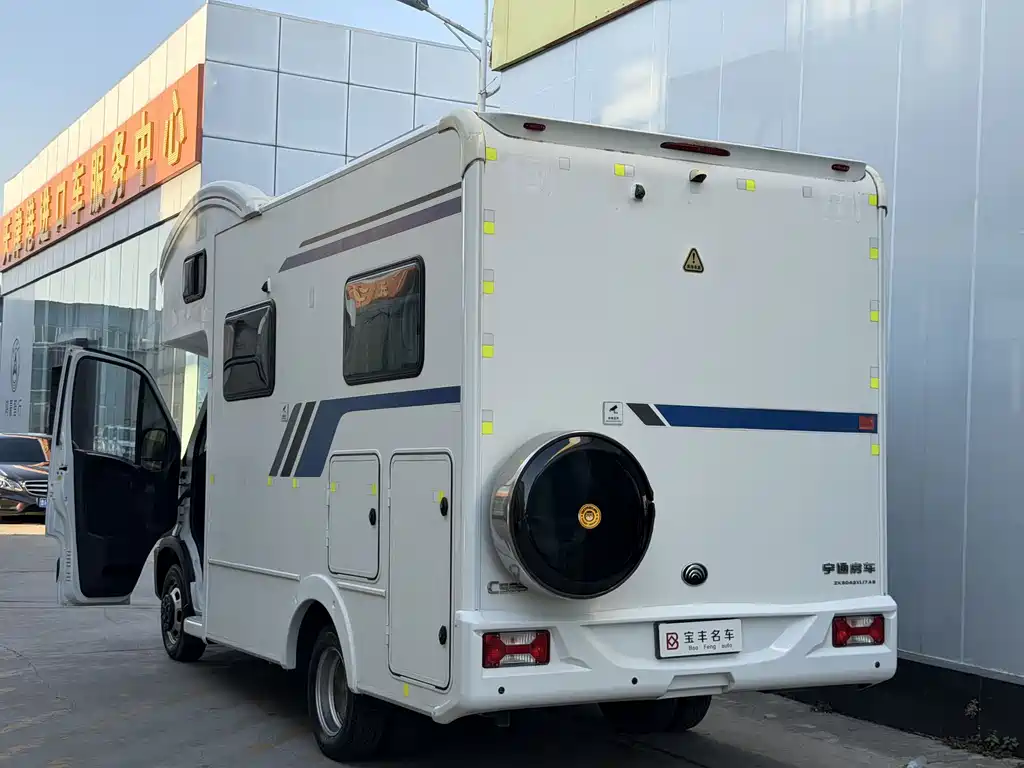IVECO Ousheng — миниатюра 3