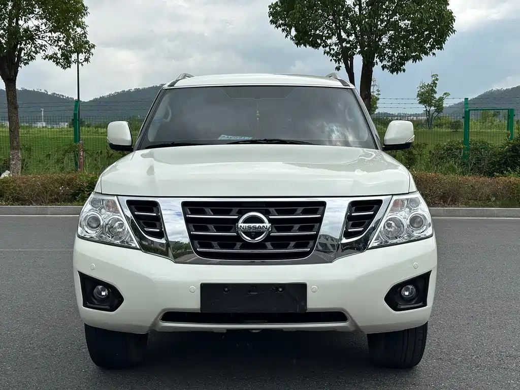 Nissan Patrol — миниатюра 2