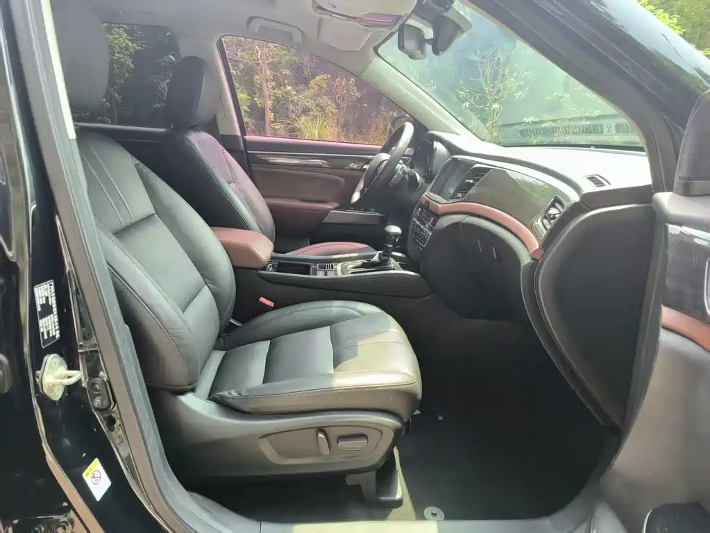 GAC Motor Trumpchi GS8 — миниатюра 9