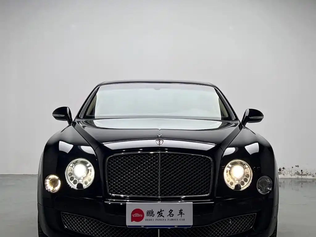 Bentley Mulsanne — миниатюра 2