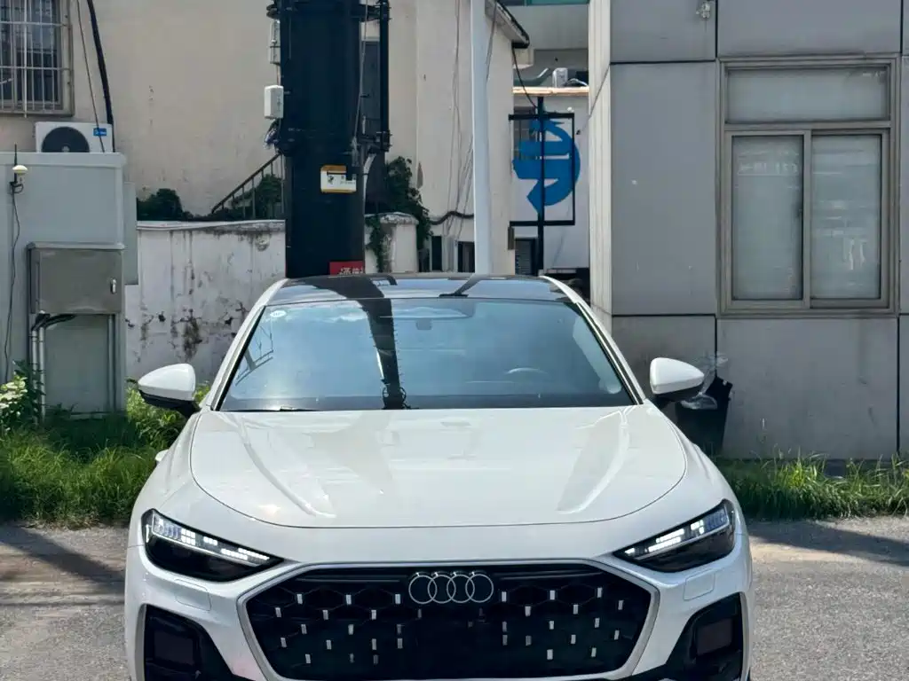 Audi A5L — миниатюра 2