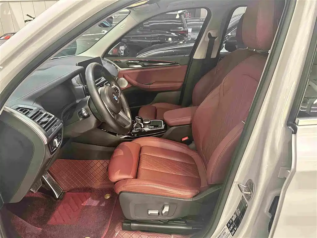 BMW X3 — миниатюра 11