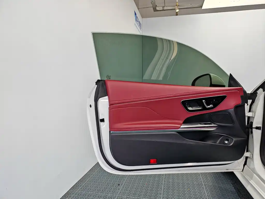 Mercedes-Benz CLE — миниатюра 12