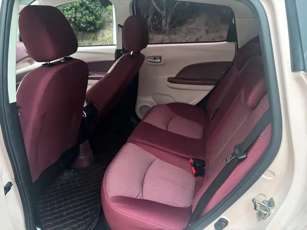 Changan Benben E-Star — миниатюра 8