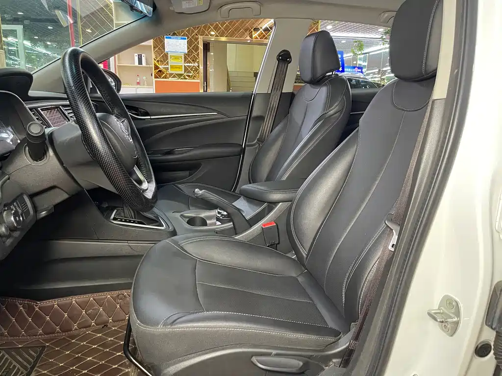 Buick Excelle — миниатюра 5