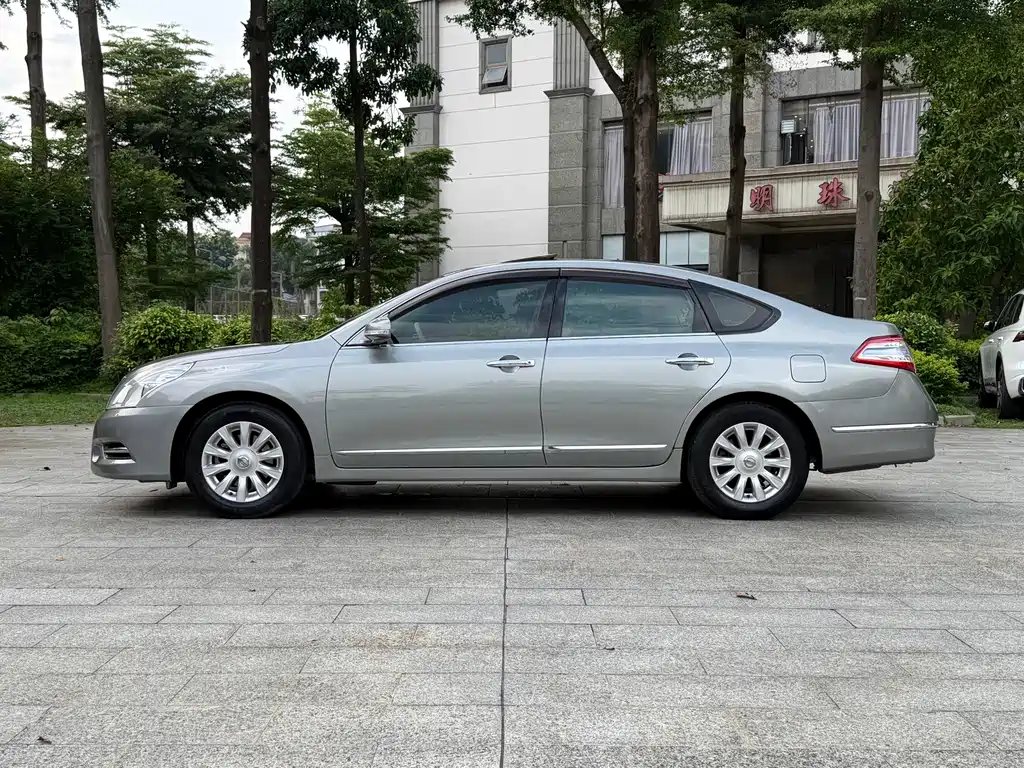 Nissan Teana — миниатюра 4