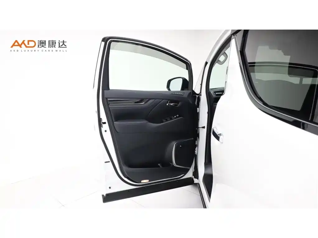 Toyota Vellfire — миниатюра 11