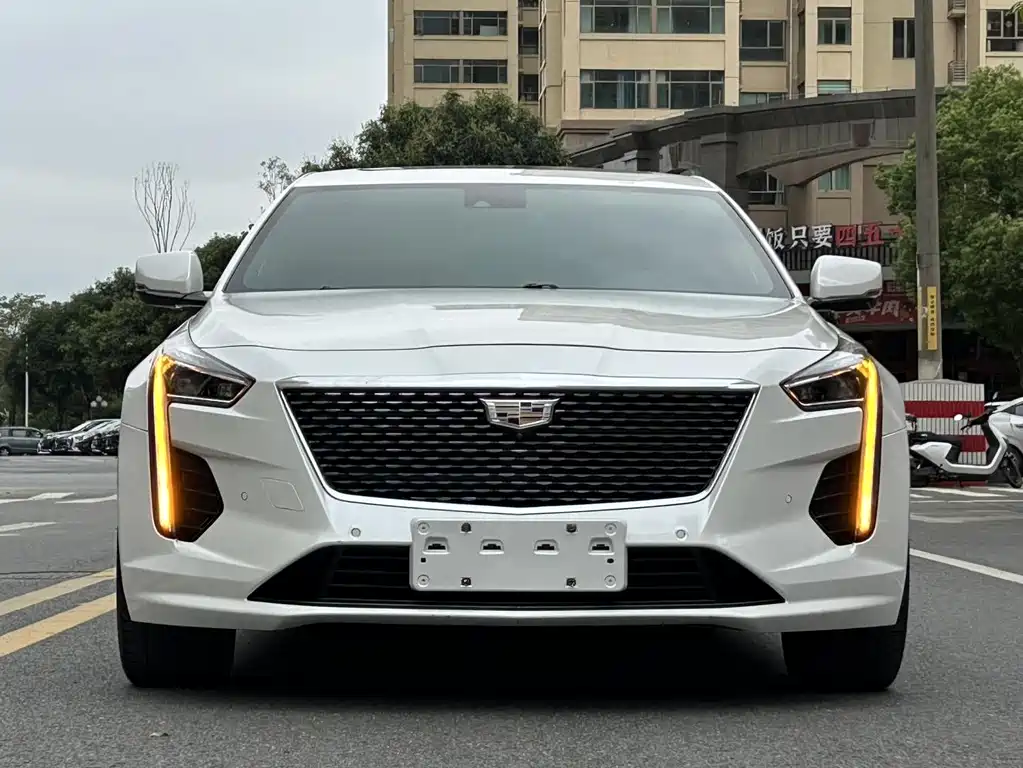 Cadillac CT6 — миниатюра 2