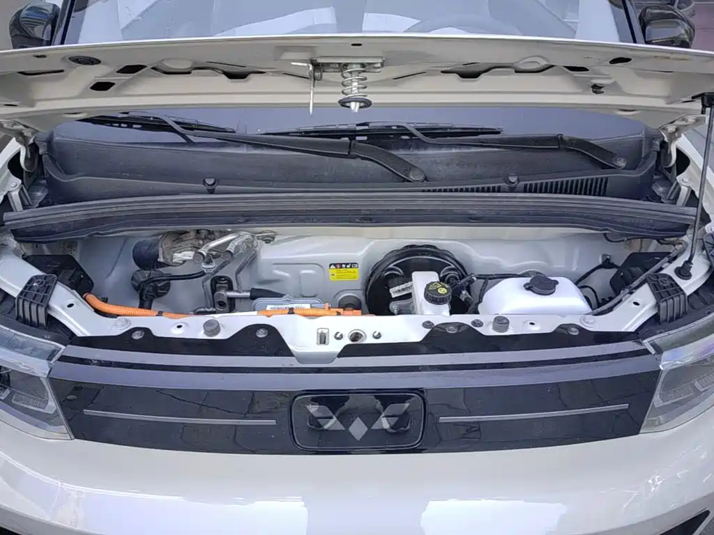 Wuling MINIEV — миниатюра 20