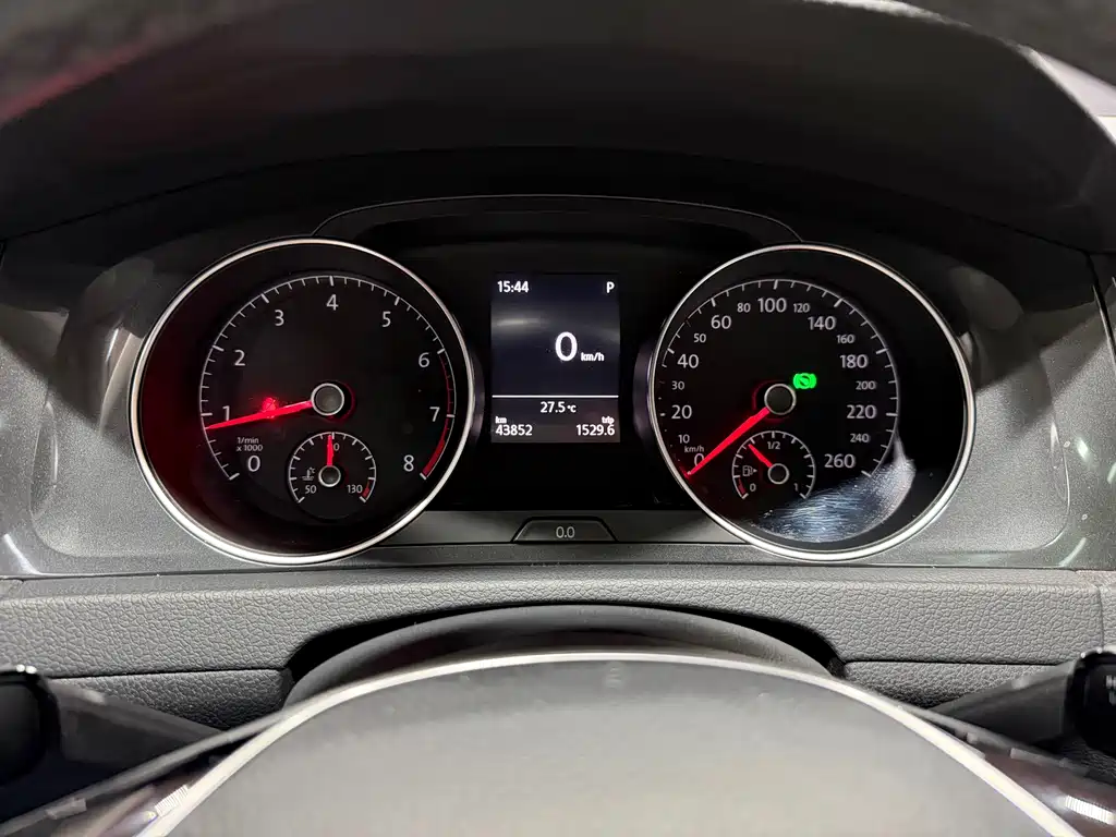 Volkswagen Golf — миниатюра 5