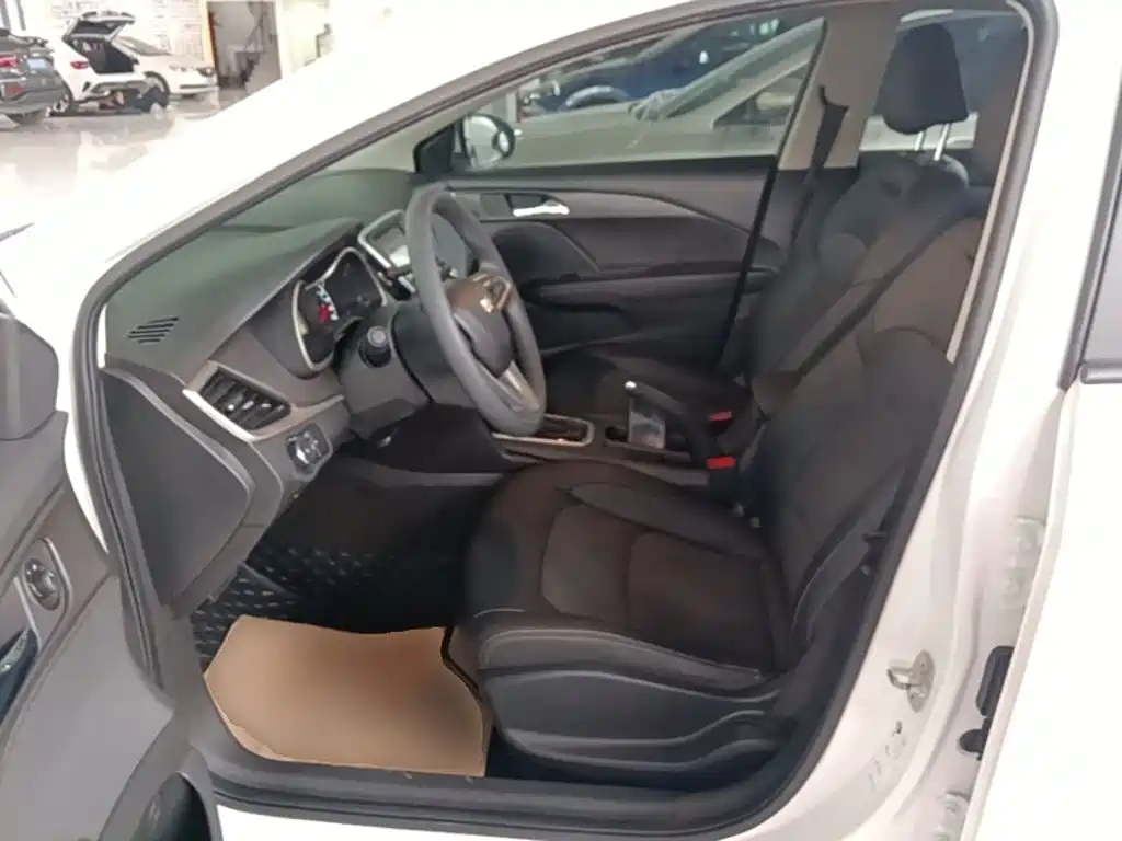 Chevrolet Cavalier — миниатюра 15