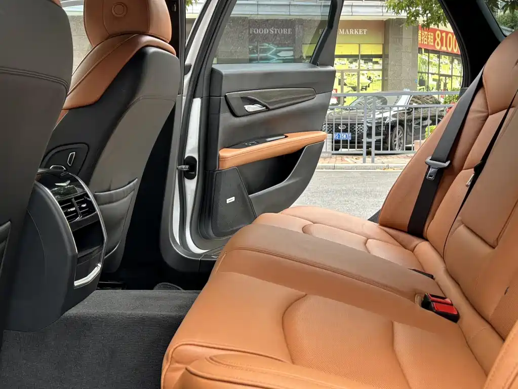 Cadillac CT6 — миниатюра 22