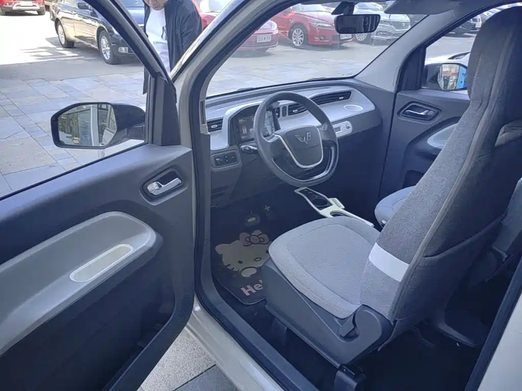 Wuling MINIEV — миниатюра 16