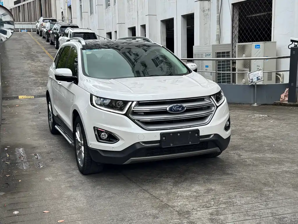 Ford Edge — миниатюра 3