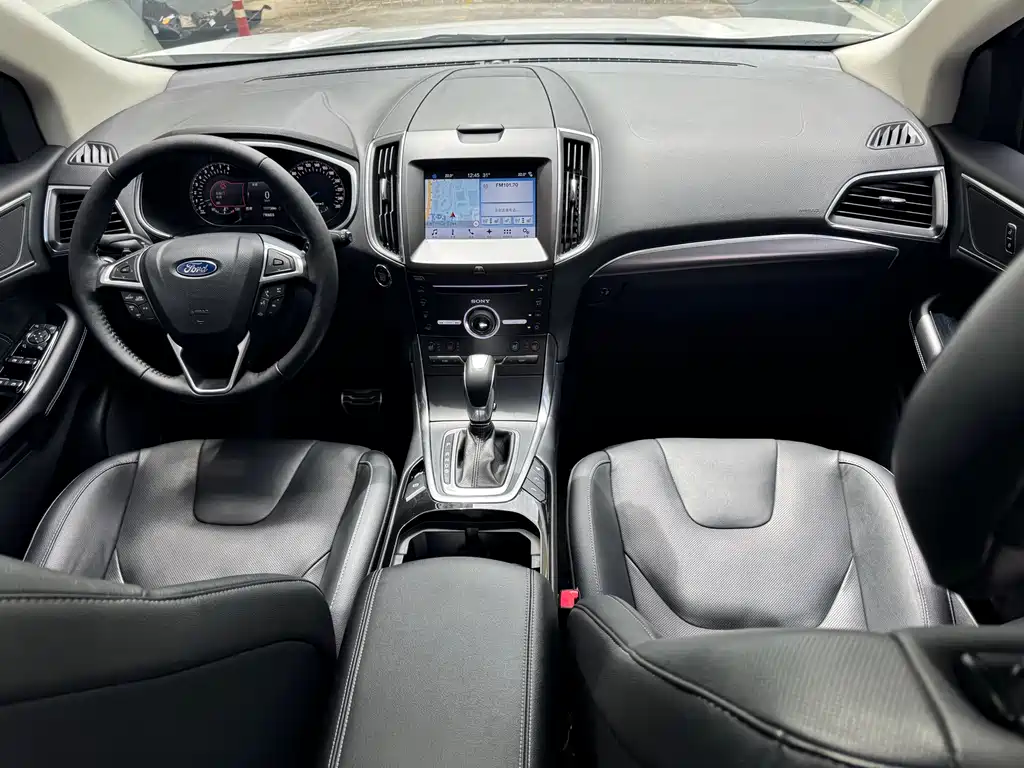 Ford Edge — миниатюра 15