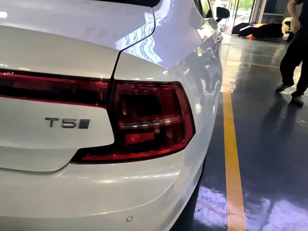 Volvo S90 — миниатюра 8