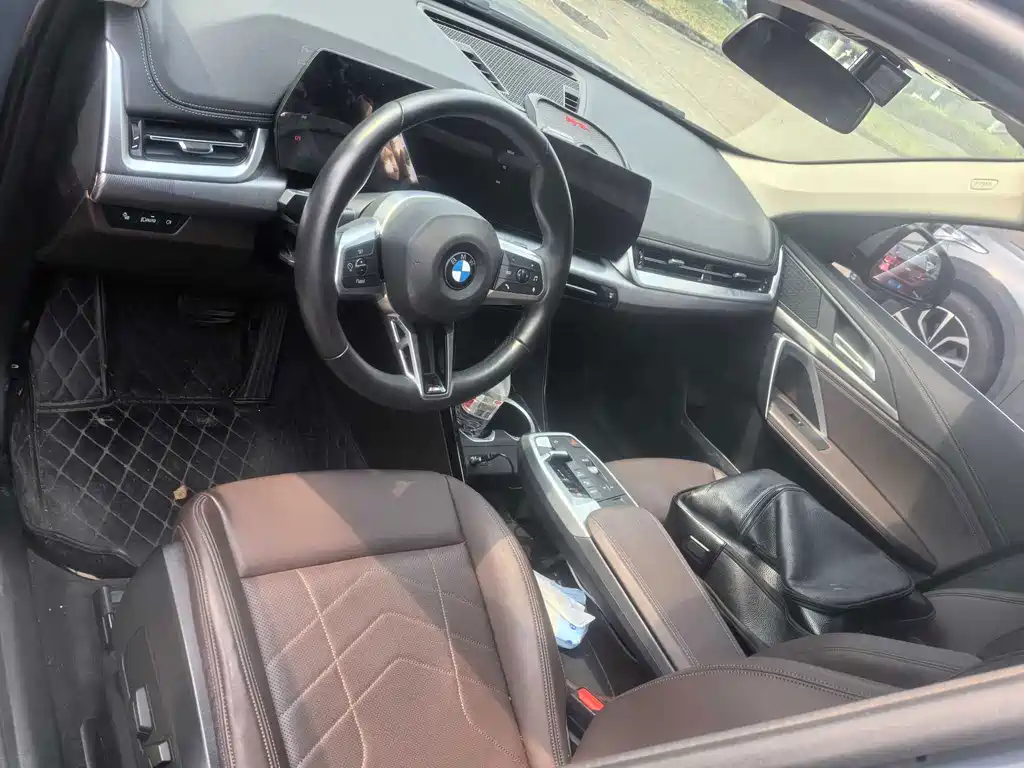 BMW X1 — миниатюра 9
