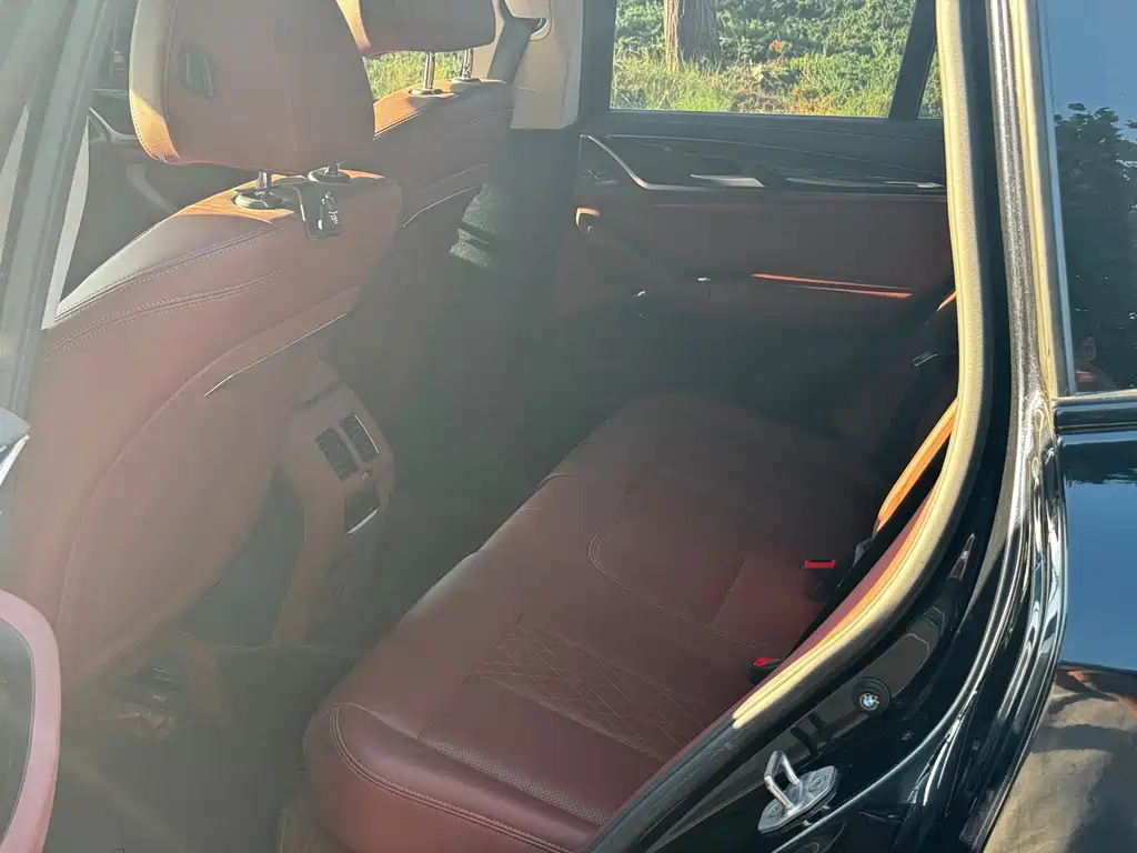BMW iX3 — миниатюра 5