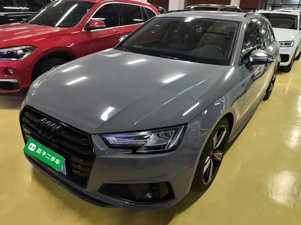 Audi A4 (Import)