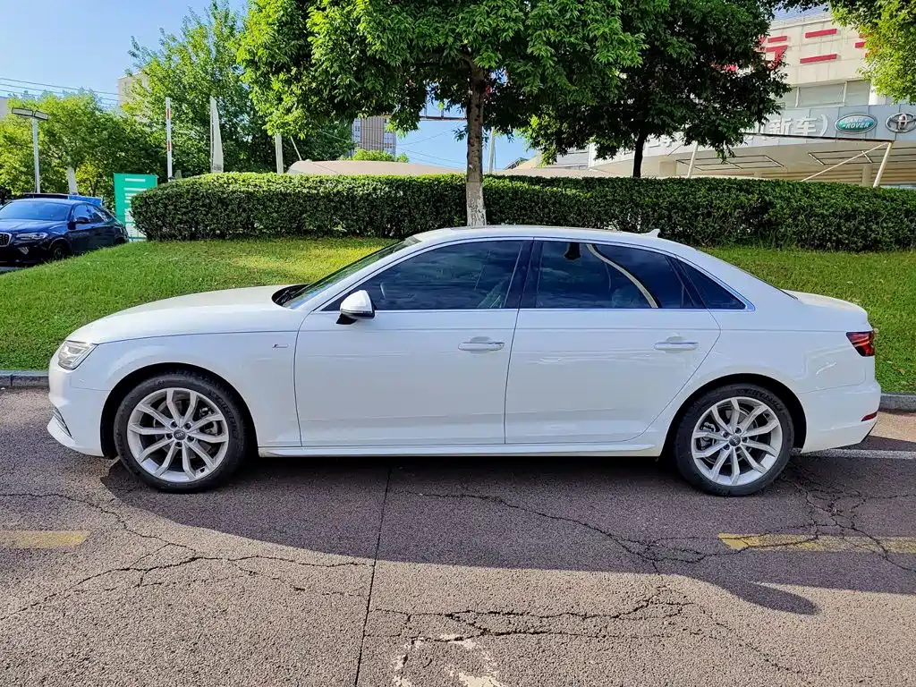 Audi A4L — миниатюра 3