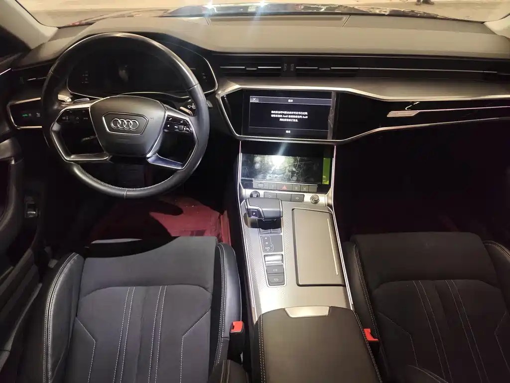 AUDI A7L