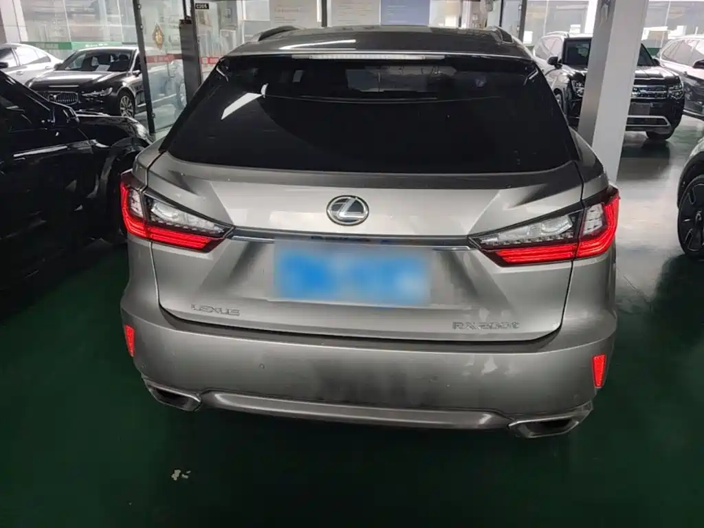 Lexus RX — миниатюра 6