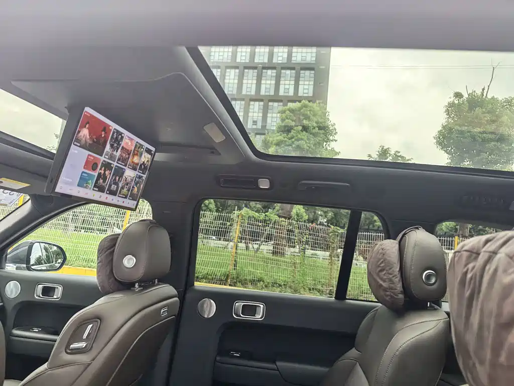 Li Auto Li L9 — миниатюра 9