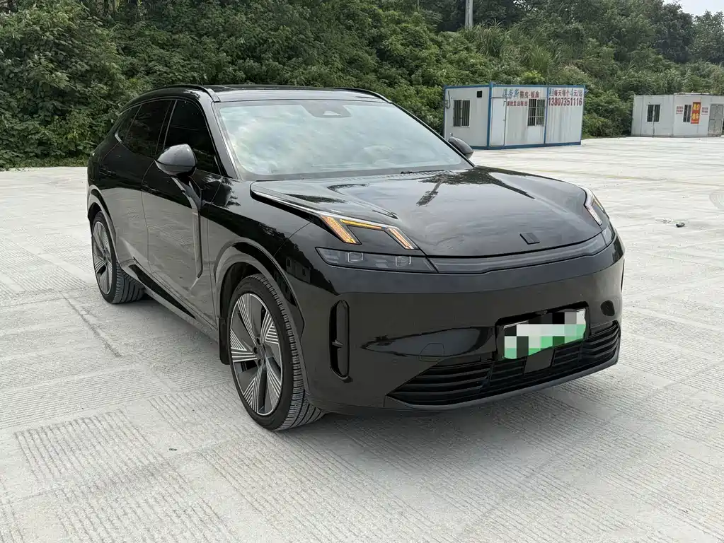 Lynk & Co 08 EM-P — миниатюра 3