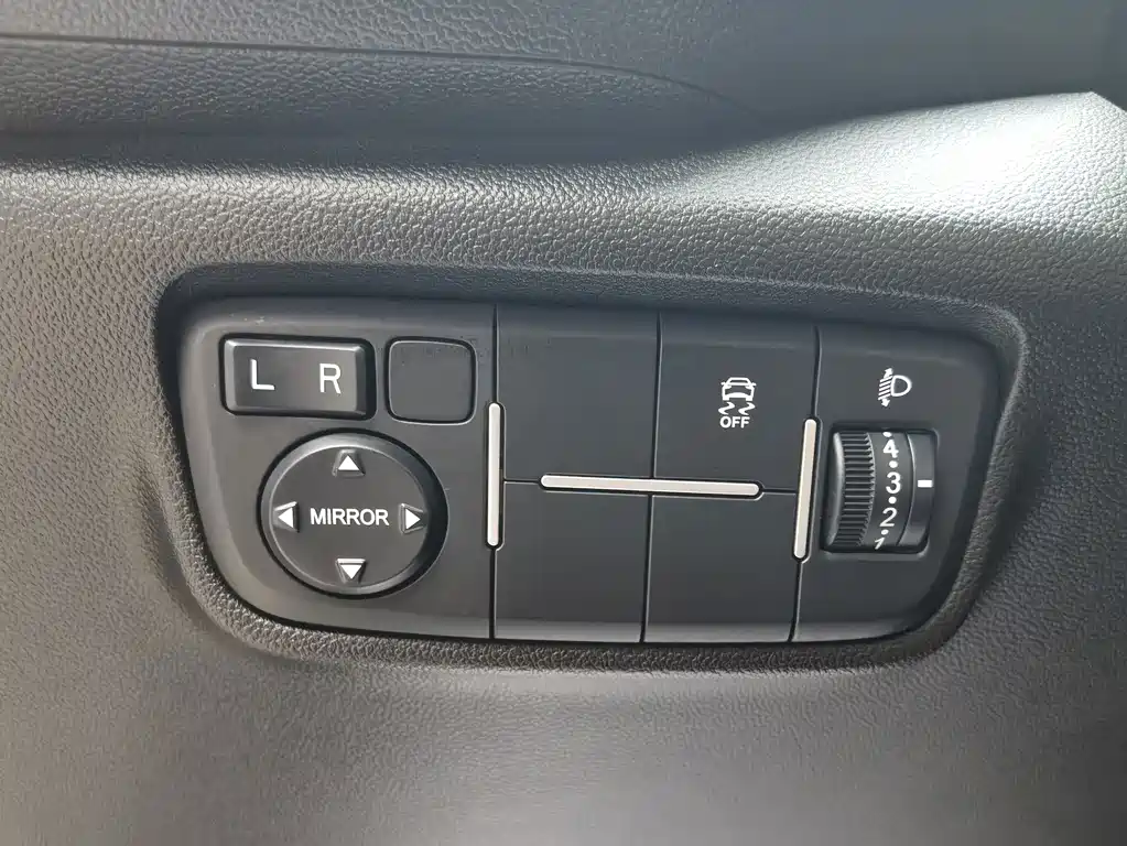 Changan Eado — миниатюра 14