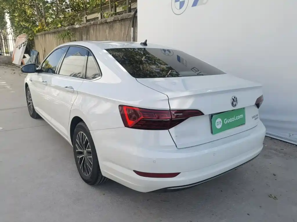 Volkswagen Sagitar — миниатюра 5